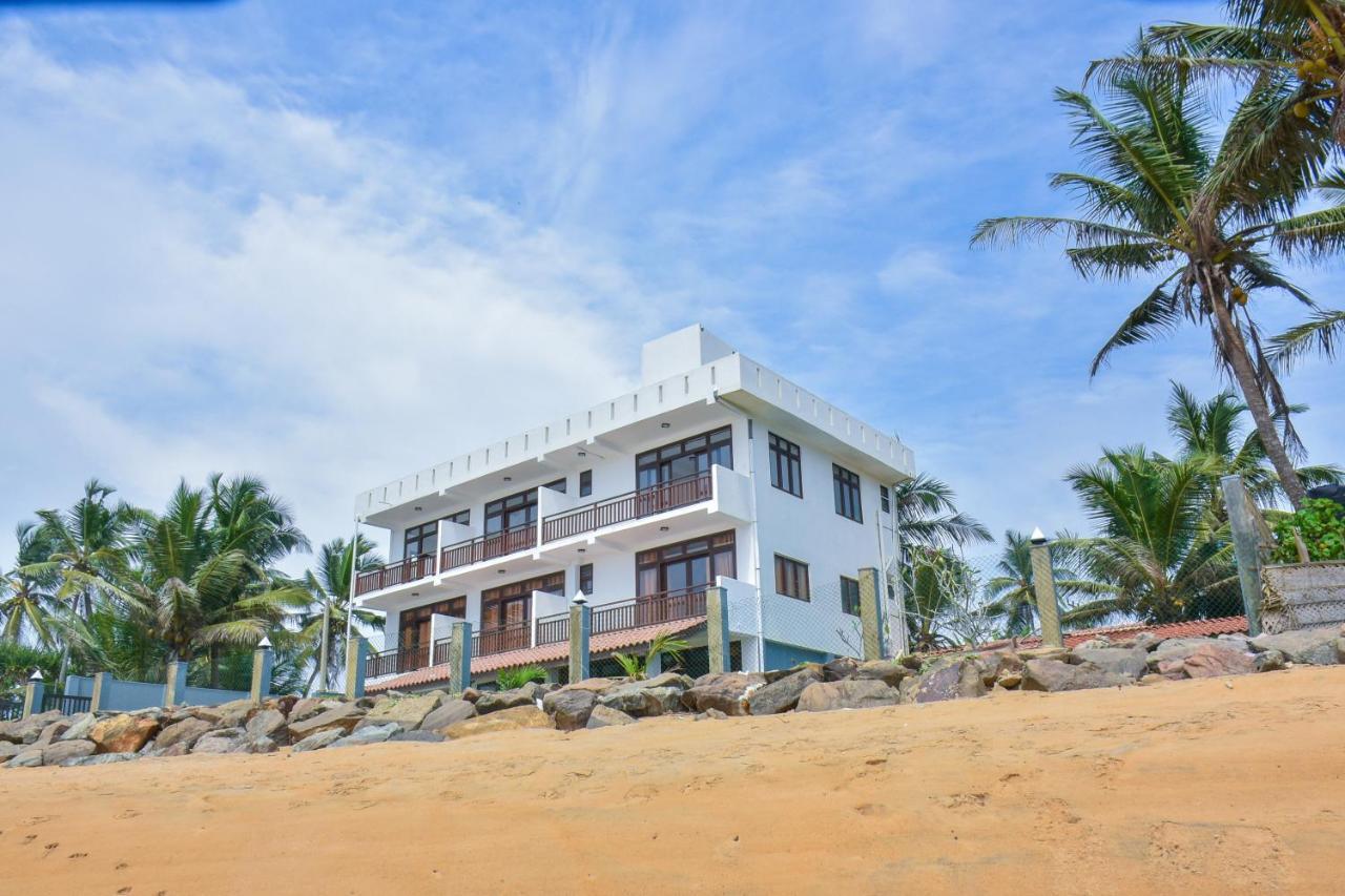 Arrow Beach Resort Boossa Екстер'єр фото