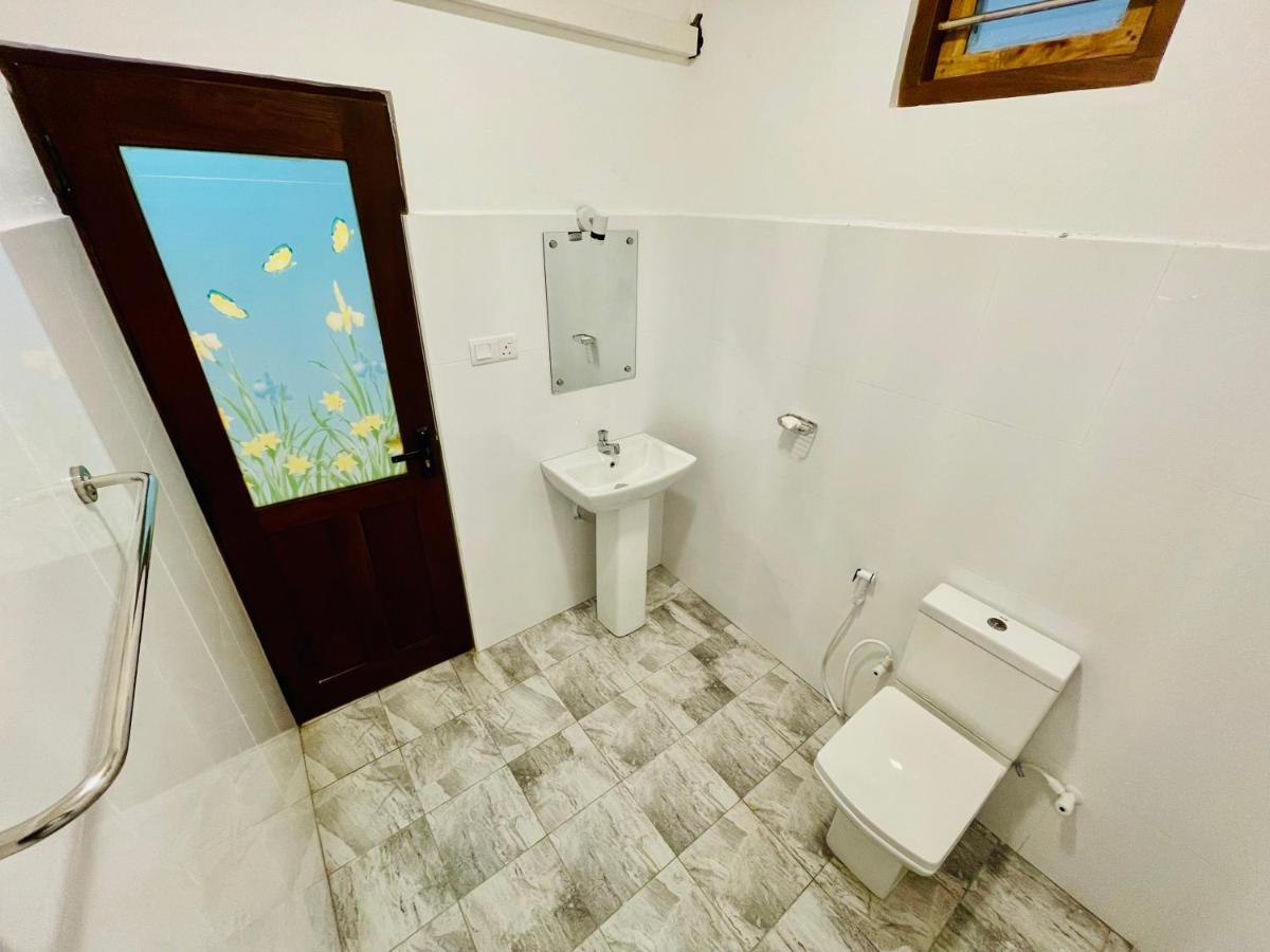 Arrow Beach Resort Boossa Екстер'єр фото