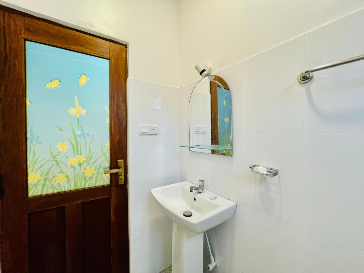 Arrow Beach Resort Boossa Екстер'єр фото
